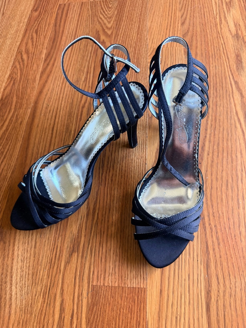 Women's Black Strappy Heeled Sandals